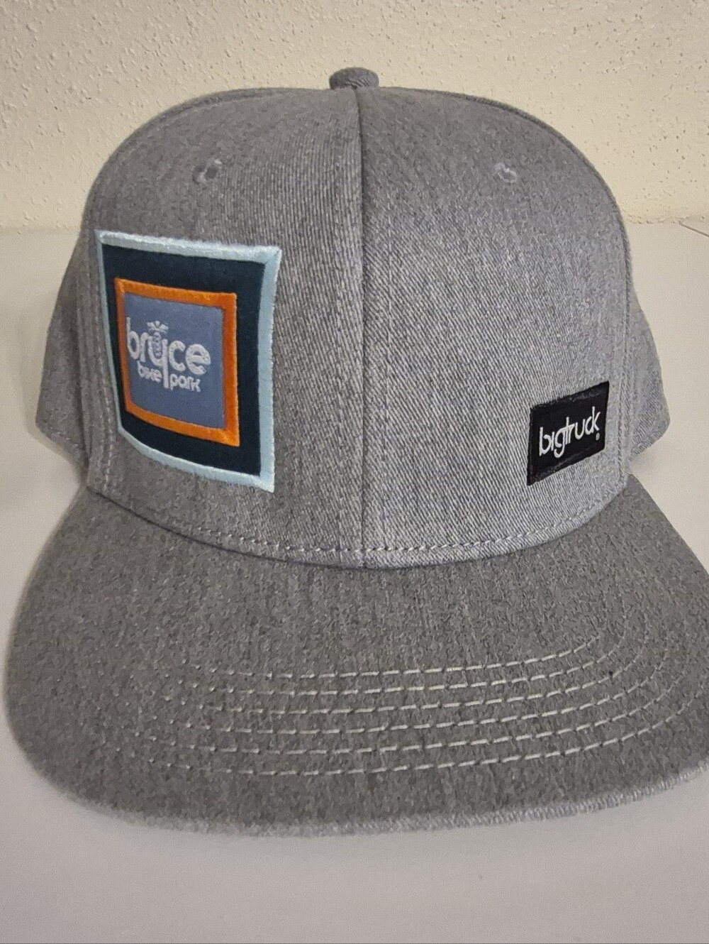 Bigtruck Gray Flat Brim Snapback Hat - MINT Condition